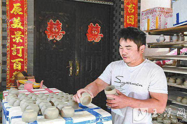 赵祥：风雨兼程追梦 书写陶艺人生
