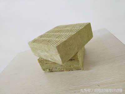 岩棉板与硅酸铝针刺毯的区别