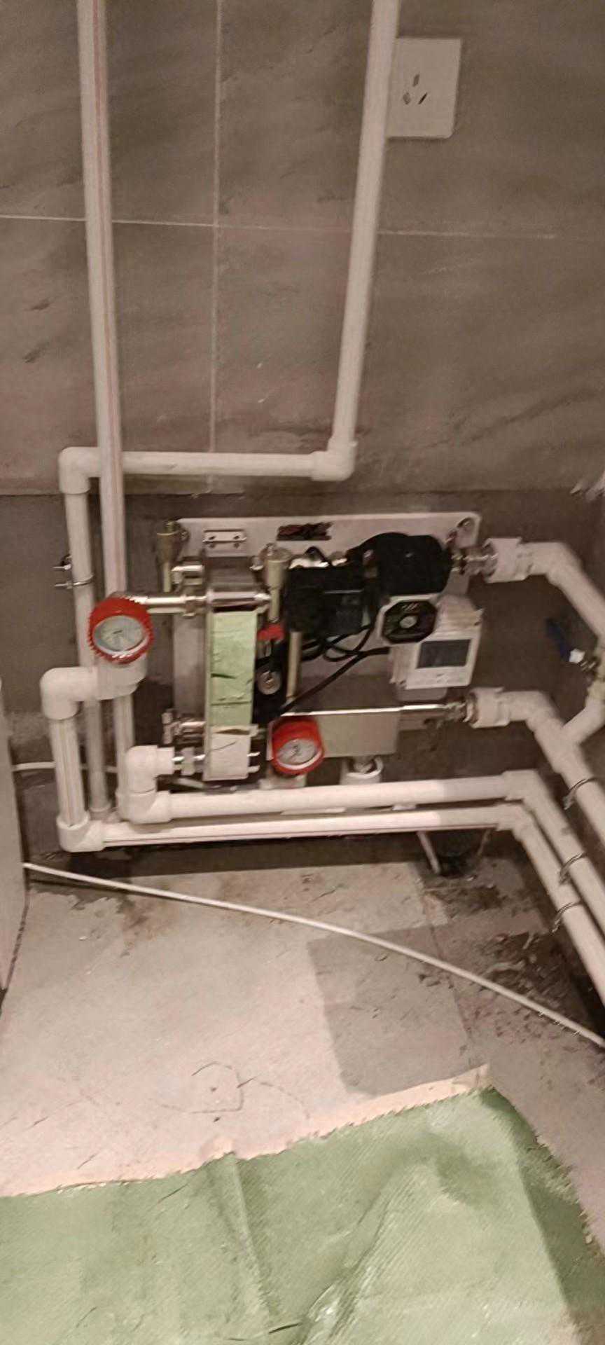 浅谈双热源采暖系统