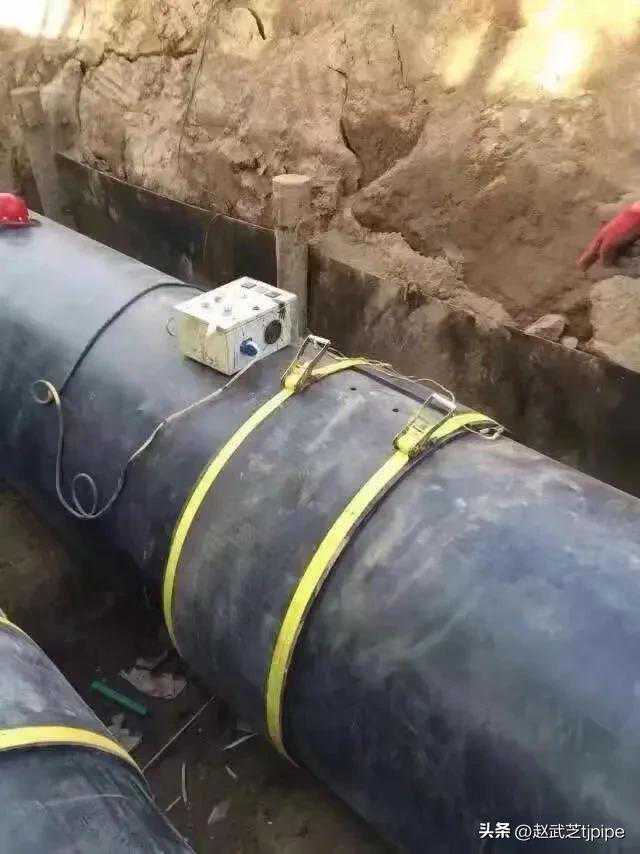 电热熔套接头，是预制直埋式保温管直埋敷设管网不爆管的关键！
